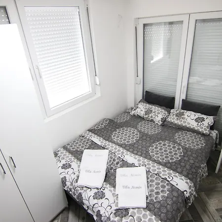 Nemir Zavojsko Jezero 아파트 *